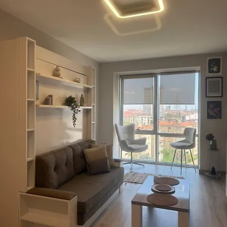 Apartment 5 Min By Walk To Metrobus Eskiomerler