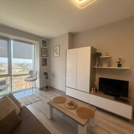 5 Min By Walk To Metrobus Eskiomerler
